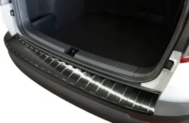 nakladka-na-zderzak-skoda-karoq-crossover-listwa