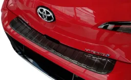 nakladka-na-zderzak-toyota-corolla-xii-listwa