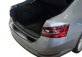 listwa-nakladka-na-zderzak-skoda-superb-iii-5d