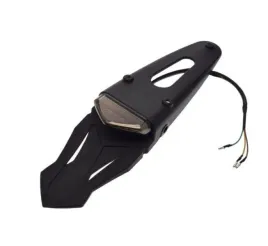 lampa-tylna-led-z-blotnikiem-dymiony-klosz