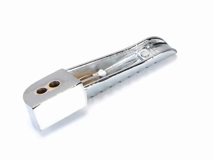 podnozek-stopka-pasazera-prawa-router-delux7-material-aluminium