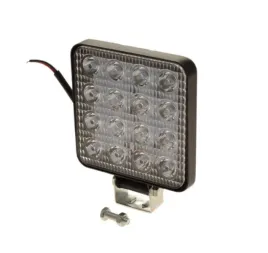 lampa-dodatkowa-led-48w-szperacz-atv-kwadrat