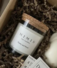 mimis-peony-musk-swieca-sojowa-zapachowa-170g