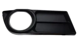 toyota-corolla-verso-04-07-kratka-ramka-zderzaka-p