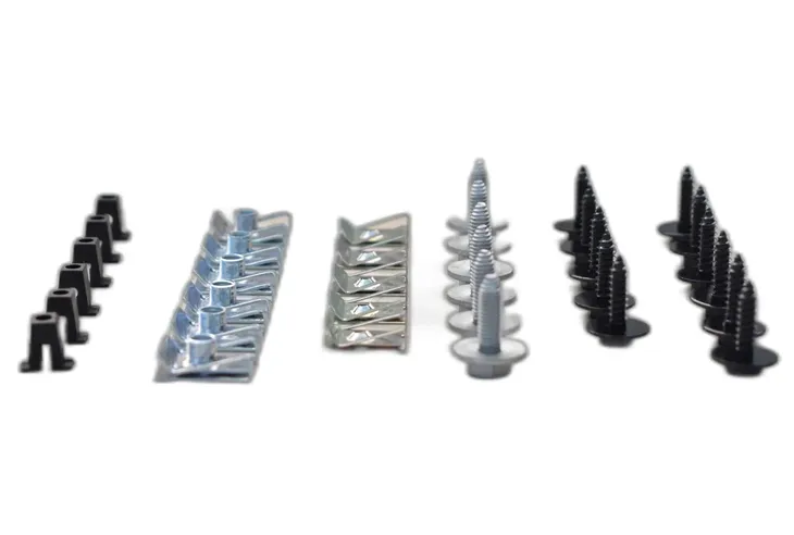spinki-oslony-silnika-zestaw-bmw-3-e90-e91-e92-e93-producent-czesci-polcar