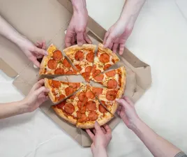 pudelko-karton-370x370x40mm-szare-pizza-37-50szt