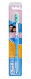 oral-b-123-delicate-white-medium-40-szczoteczka-do-zebow