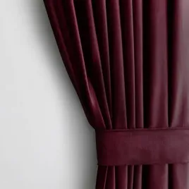 ameliahome-zaslona-velvet-na-przelotkach-srebrnych-velvet-140x245-czerwony