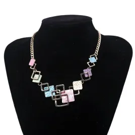 elegancki-zestaw-naszyjnik-i-kolczyki-kolor-zloty-bizuteria-ozdobna