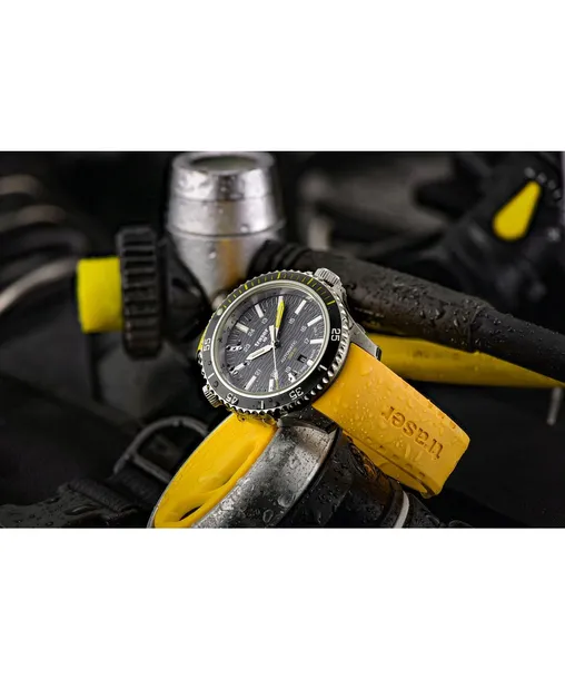 zegarek-meski-traser-p67-diver-automatic-funkcje-datownik