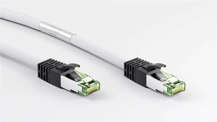 cat-8-1-patch-cable-s-ftp-pimf-dlugosc-kabla-3-m-kolor-bialy
