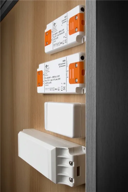 zasilacz-transformator-do-led-24-v-dc-15-w