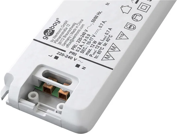 transformator-pradu-stalego-do-led-17-v-dc-12-w-marka-goobay