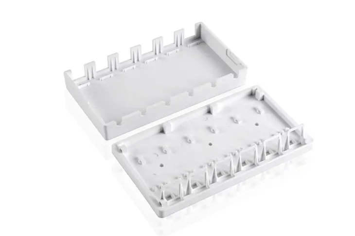pusta-obudowa-keystone-6-port-marka-goobay