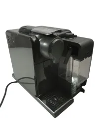 ekspres-kapsulkowy-delonghi-lattissima-touch-en560-b