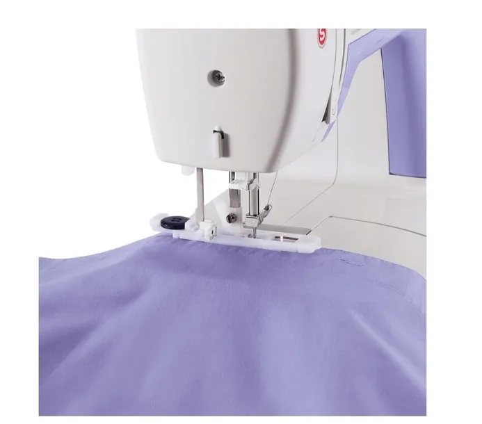 maszyna-do-szycia-singer-3232-waga-produktu-7186-g