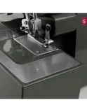overlock-singer-hd0405s-funkcje-regulacja-docisku-stopki-do-materialu