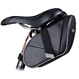 torba-podsiodelowa-motus-sakwa-15l-pod-siodelko