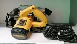 szlifierka-katowa-dewalt-dwe4157-125mm