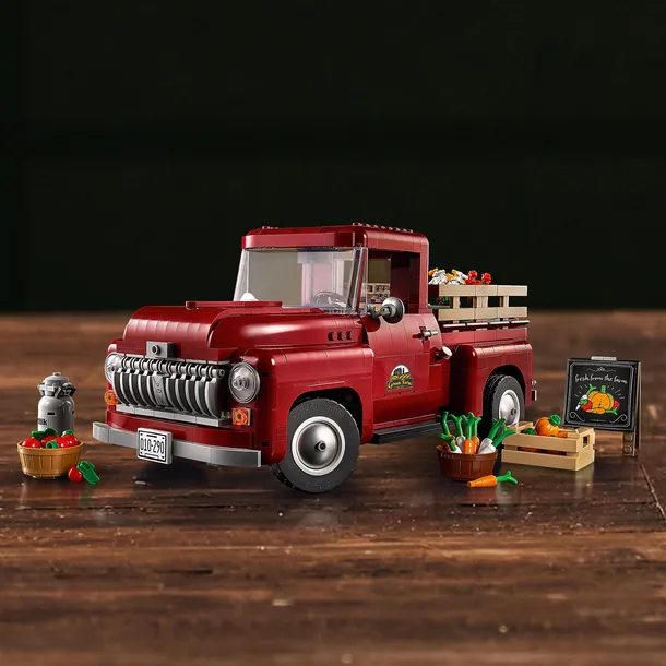 klocki-lego-creator-expert-pickup-10290-waga-z-opakowaniem-3-kg