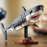 lego-ideas-21350-szczeki-plec-chlopcy-bohater-brak