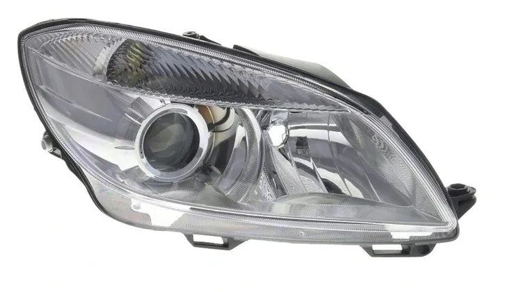 reflektor-skoda-fabia-roomster-10-rodzaj-swiatel-mijania-tradycyjne-halogenowe