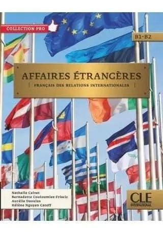 affaires-etrangeres-praca-zbiorowa