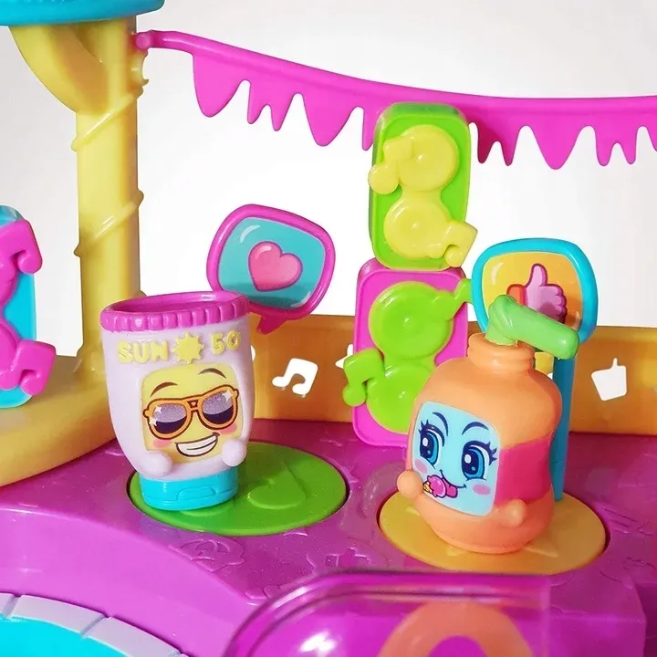 zestaw-figurek-magic-box-moji-pops-pool-party-bohater-brak