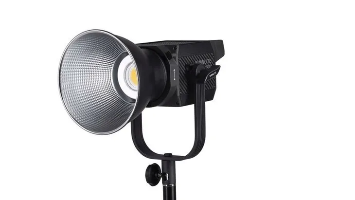 lampa-studyjna-nanlite-forza-200-marka-nanlite