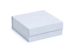 pudelko-magnetyczne-200x200x90mm-biale-eleganckie-pudelko-prezentowe