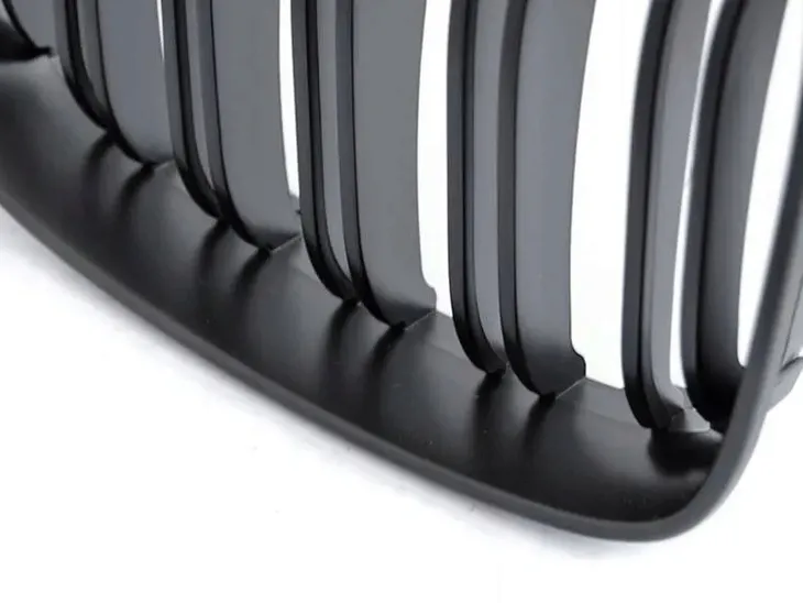 grill-nerki-sport-matt-black-pro-bmw-e87-e81-e88-numer-katalogowy-czesci-grbmd8