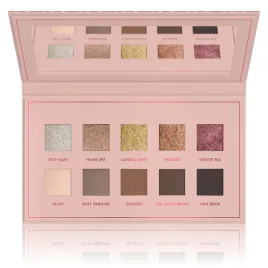 stars-from-the-stars-blanket-paleta-cieni-do-powiek-cien-cozy-nude-10-kolor