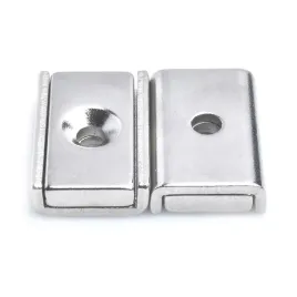 uchwyt-magnetyczny-plytkowy-z-otworem-pod-wkret-ump-20x135x5-n-10-sztuk