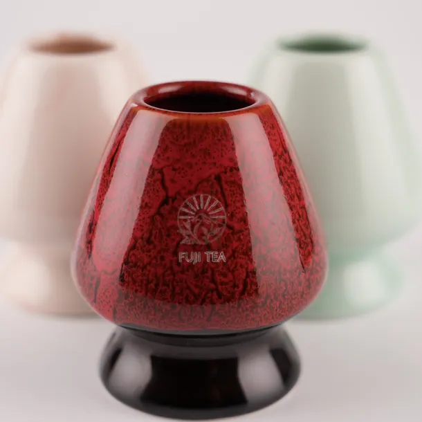 kusenaoshi-fuji-tea-deep-ruby-stojak-na-chasen