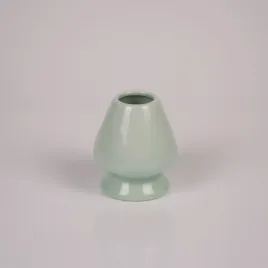 kusenaoshi-fuji-tea-mint-celadon-stojak-na-chasen