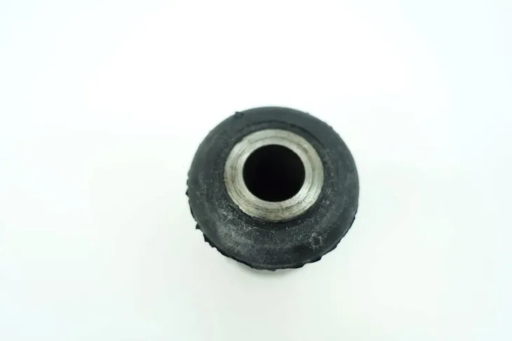 delphi-silentblock-wahacza-td237w-stan-nowy-numer-katalogowy-czesci-td237w