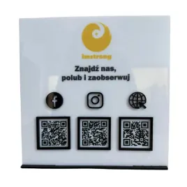 tabliczka-z-kodami-qr-social-media-logo-dla-firm-plexi-biala-3-kody-qr