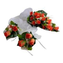 dekoracja-roze-kolor-lososiowy-z-biala-organza