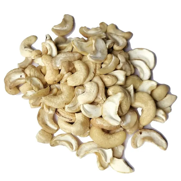 orzechy-nerkowca-polowki-500g-postac-polowki