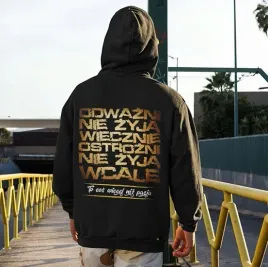 bluza-z-kapturem-odwazni