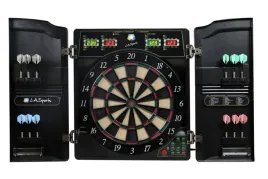 dart-elektroniczny-london-w-kabinie