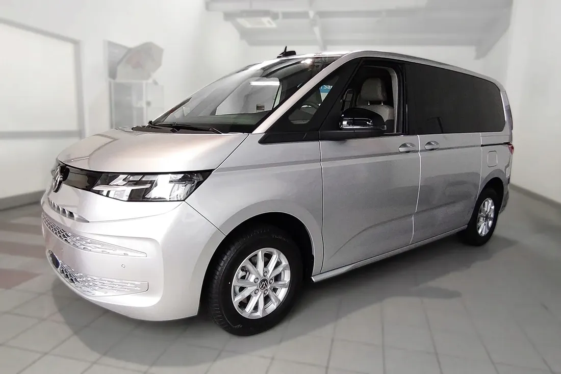 vw-multivan-t7-2021-nakladki-listwy-progowe-progi