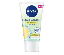 matujacy-zel-do-twarzy-wit-c-ekstrakt-z-cytryny-nivea-perfect-and-matte