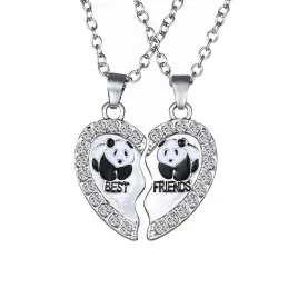 set-of-2-silver-heart-friendship-necklaces-with-engraved-best-friends