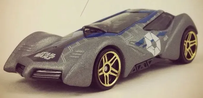 hot-wheels-7-7-star-wars-501st-clone-tropper-marka-mattel