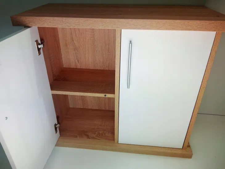 szafka-pod-akwarium-80x35-stan-nowy