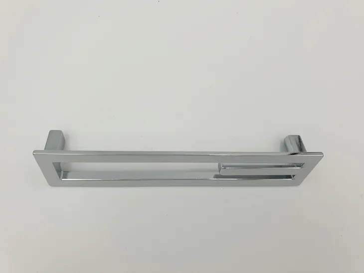 uchwyt-meblowy-chrom-gamet-kod-producenta-us15-128-g4