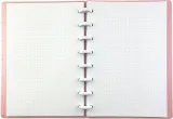notatnik-a5-rozowy-kolor-dominujacy-odcienie-rozu