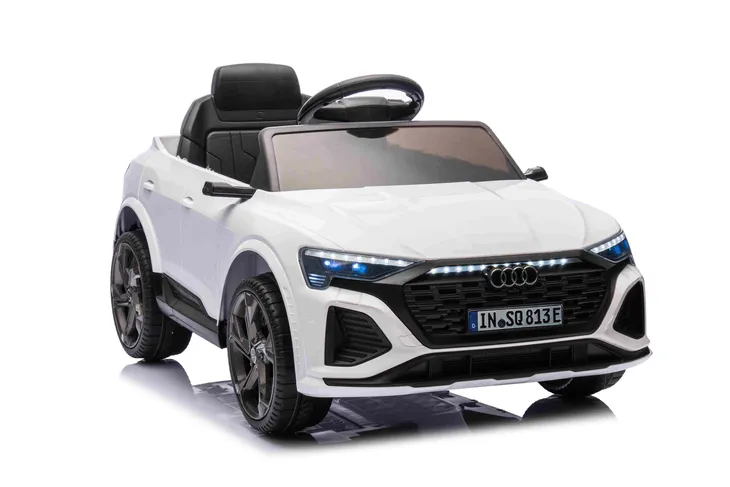 pojazd-audi-sq8-bialy