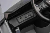 pojazd-audi-sq8-szary
